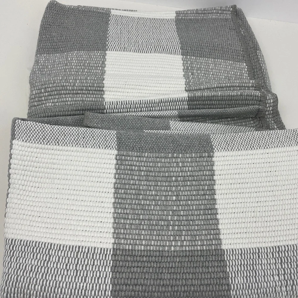 New Cute Modern Barnhaus Grey Buffalo Check Plaid Indoor/Outdoor Rug 3’x4’ - Picture 3 of 8